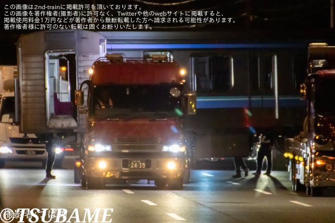 【東臨】70-000形Z8編成の2・3号車が陸送を不明で撮影した写真