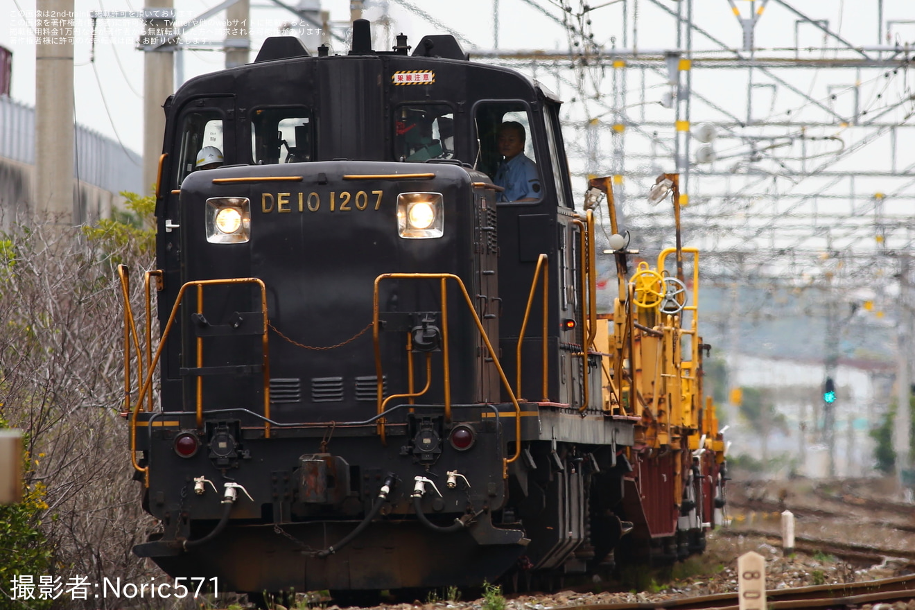 【JR九】DE10-1207牽引による今津～天津工臨の実施の拡大写真