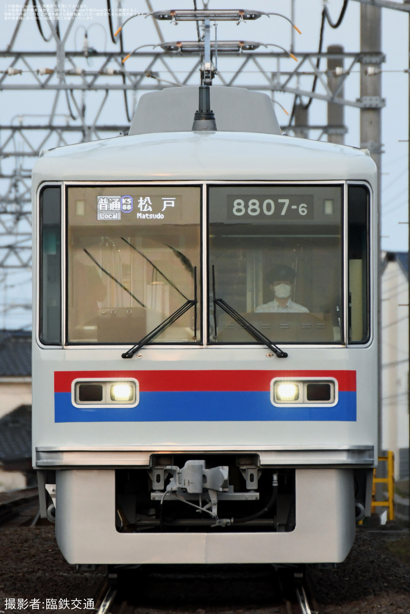 【京成】8800形8807F (京成色新塗装)が営業運転開始の拡大写真