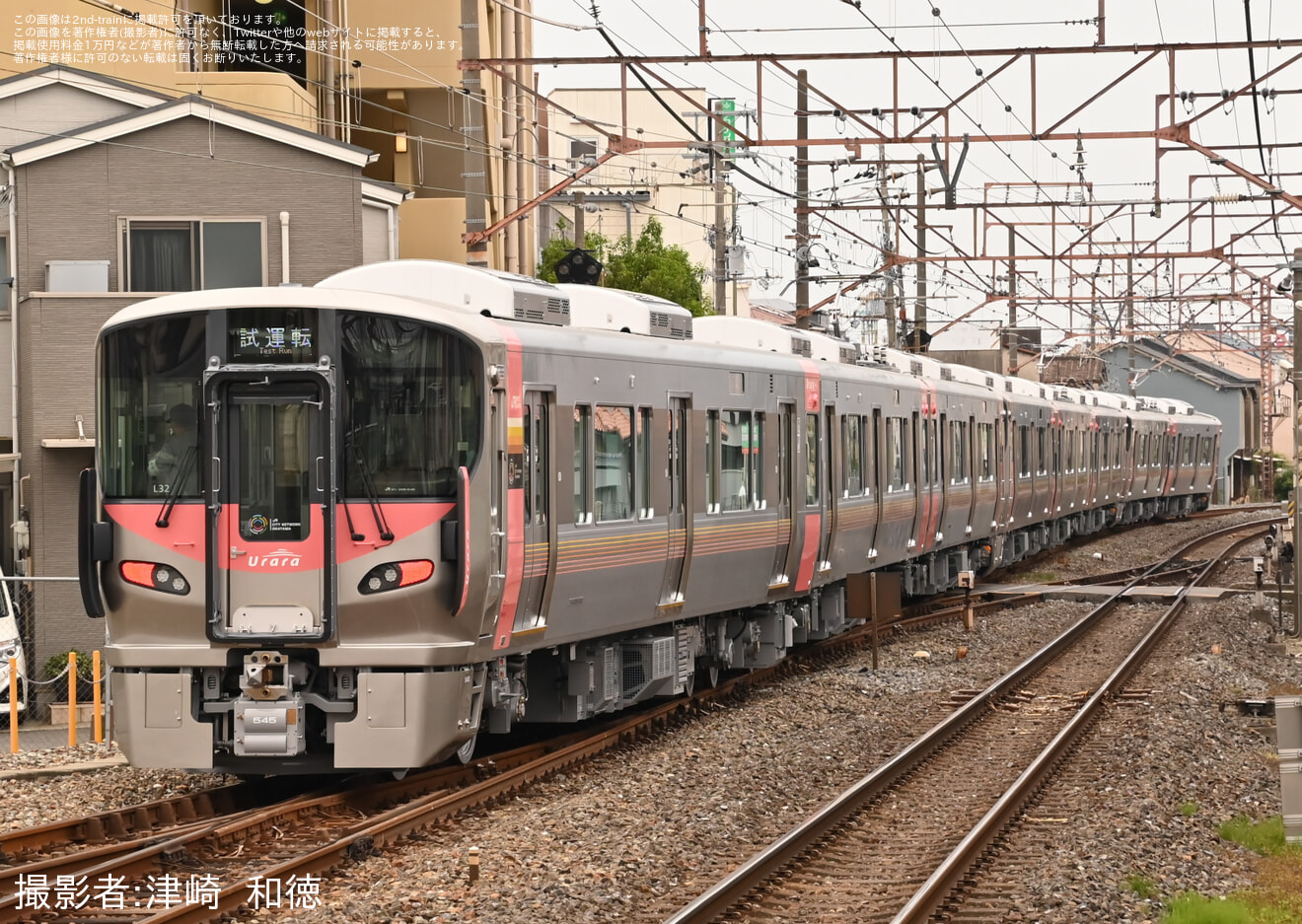 【JR西】227系R21+L31+L32編成近畿車輛出場の拡大写真