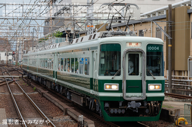 堺東駅で撮影された【南海】10000系10004F 復刻塗装 千代田出場回送