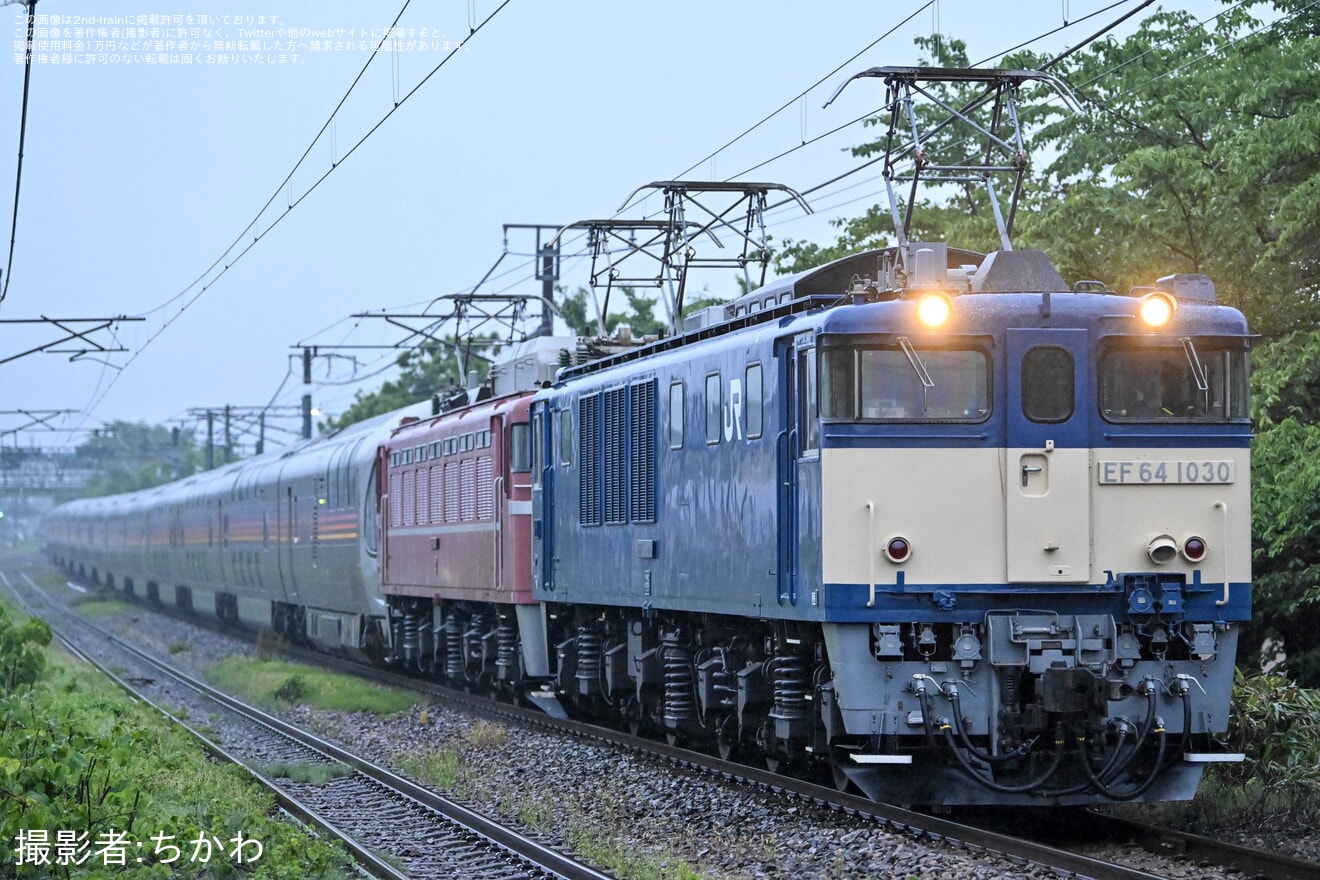 【JR東】EF64-1030+EF81-81牽引秋田行きカシオペア紀行運転の拡大写真