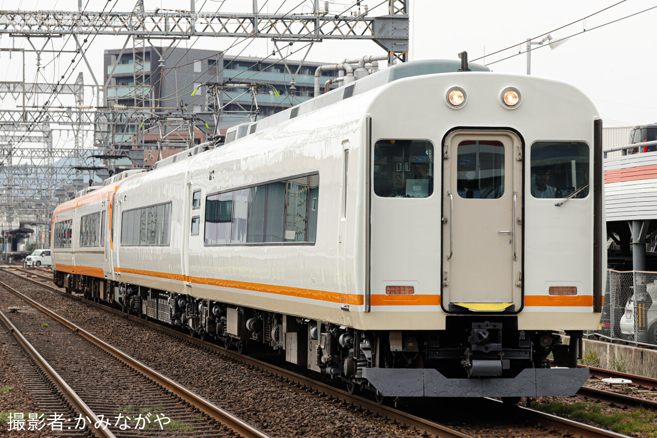 【近鉄】21000系 UB02 五位堂検修車庫出場試運転の拡大写真