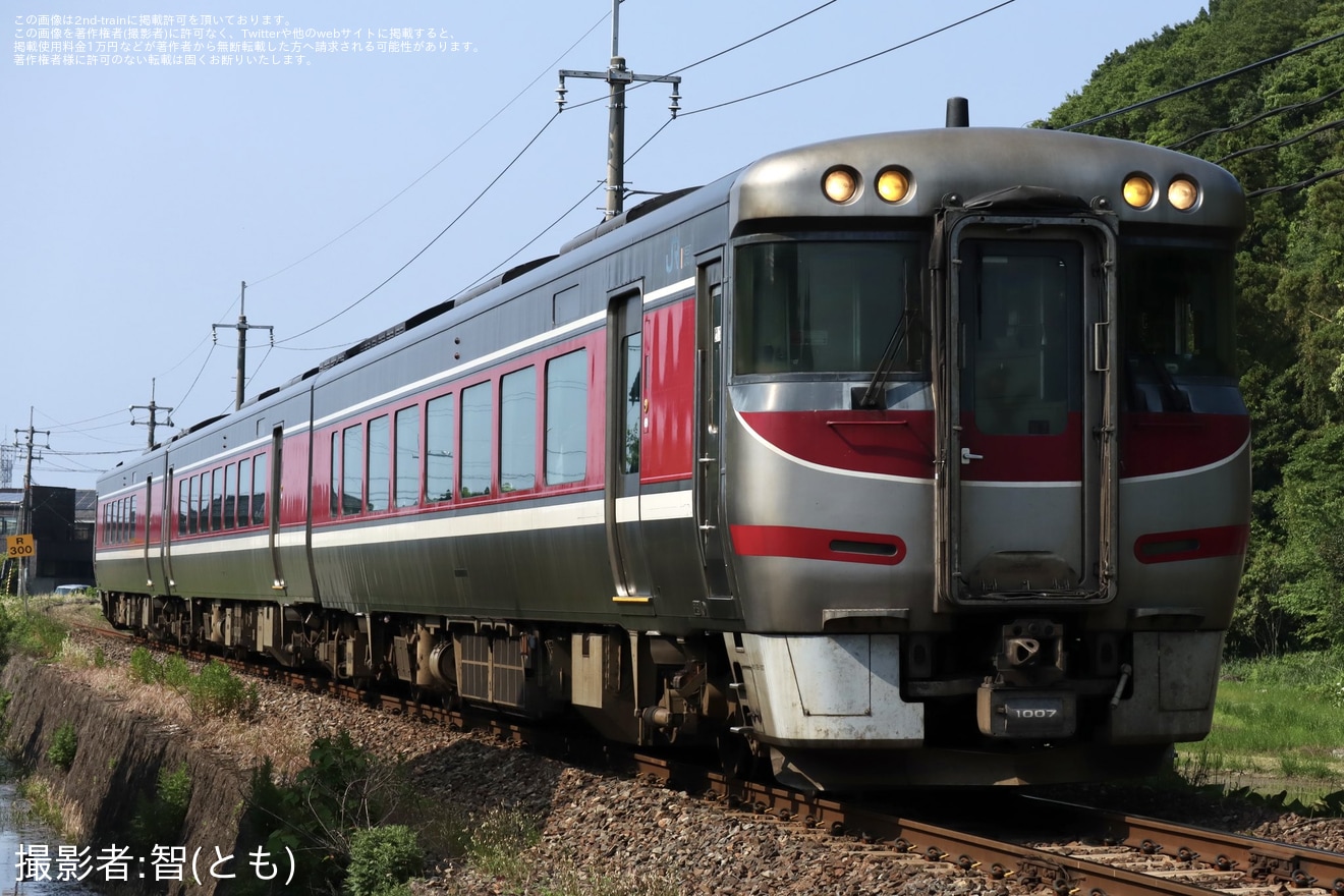 【JR西】キハ189系H7編成後藤総合車両所入場回送(202506)の拡大写真