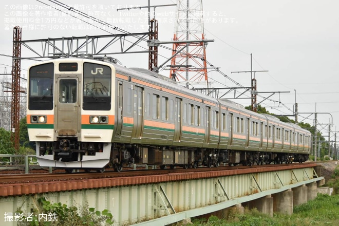 本庄～岡部間で撮影された【JR東】211系タカA34編成 大宮総合車両センター出場回送