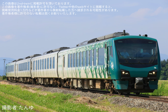 【JR東】只見線に初乗り入れ「『リゾートしらかみ 橅編成』で行く!絶景の只見線日帰りの旅」ツアーが催行を不明で撮影した写真