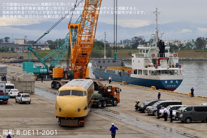 【JR海】ドクターイエロー(T3編成)が陸上げ
