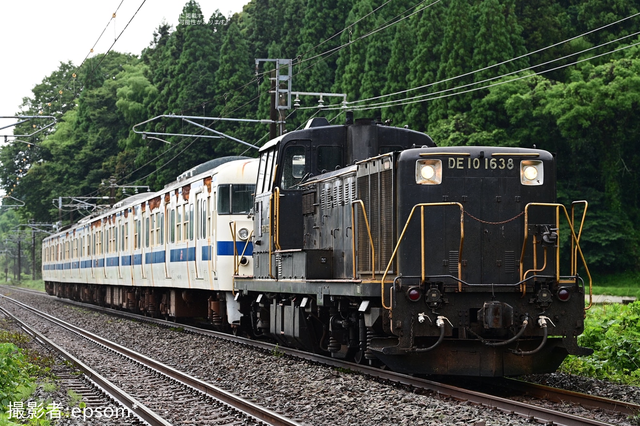 【JR九】415系Fo110編成廃車回送の拡大写真