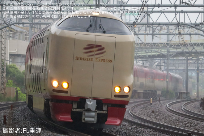 【JR西】サンライズ瀬戸・出雲運転打ち切りに伴う日中回送を戸塚～横浜間で撮影した写真