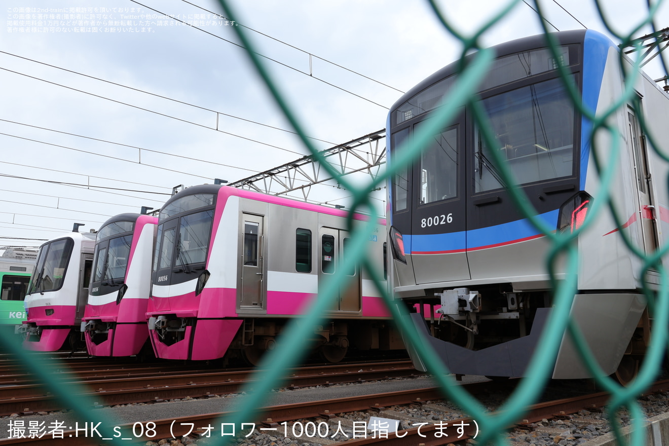 【京成】80000形80026Fが新塗装にの拡大写真