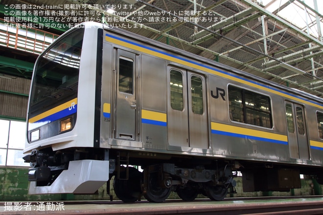 【JR東】「209系2000番代 レプリカ編成札付き 幕張車両センター撮影会」開催を幕張車両センターで撮影した写真