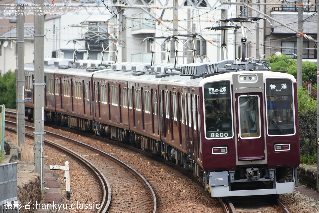 【阪急】8000系・8200系(8200F+8033F+8031F)が今津線で運用復帰の拡大写真