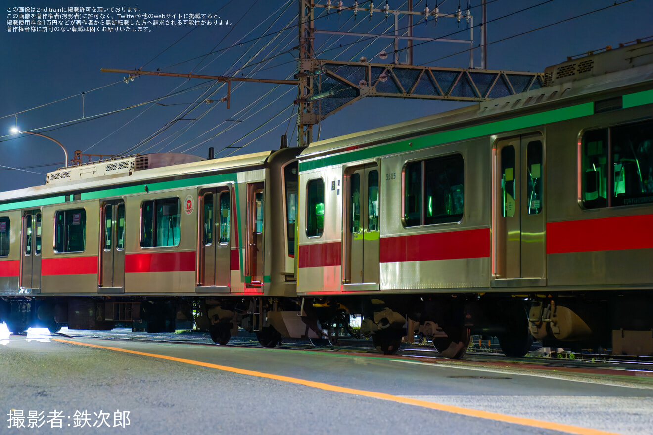 【東急】5000系5105F J-TREC横浜事業所出場の拡大写真