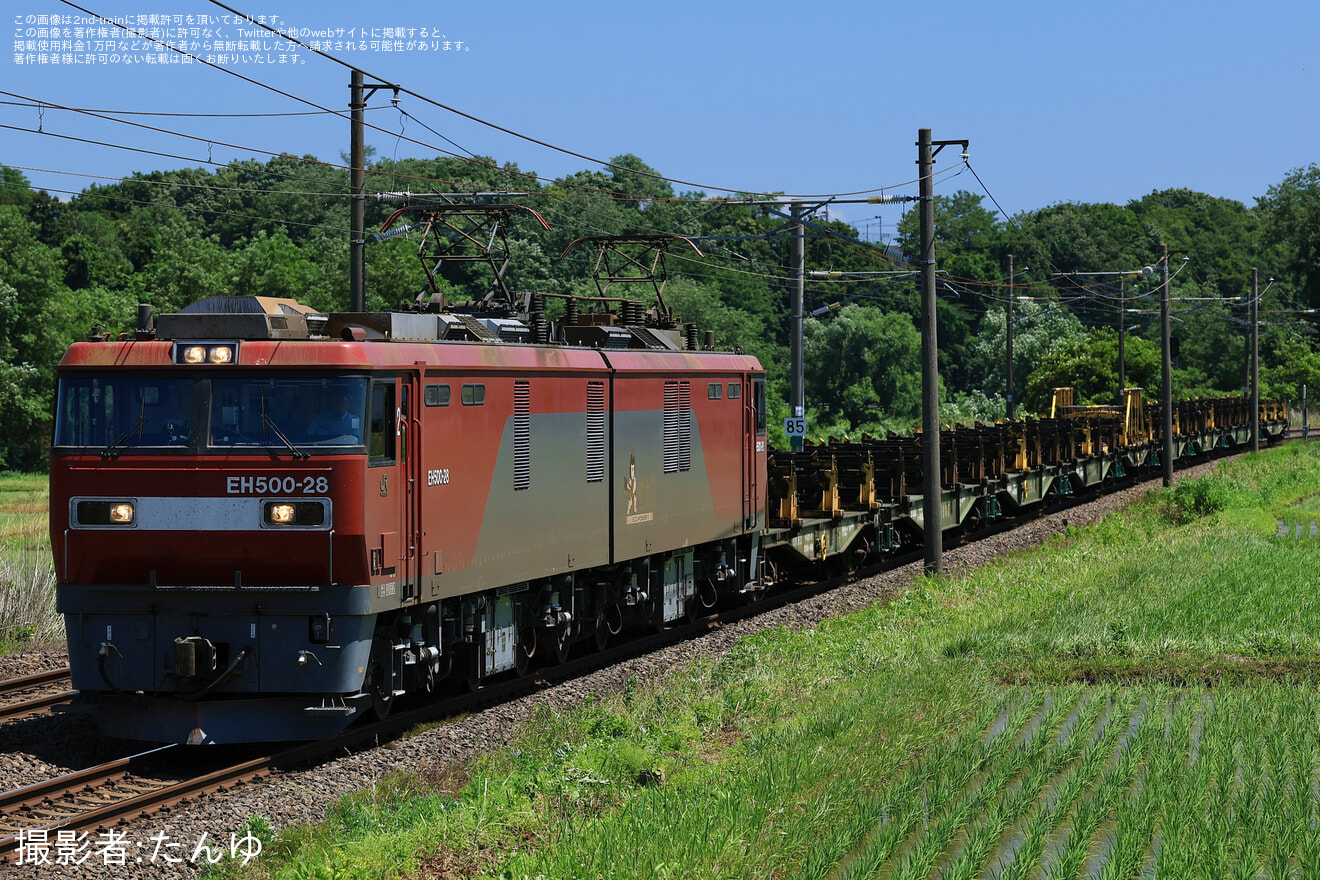 【JR貨】EH500-26率引の日鐵チキ返空が運転の拡大写真