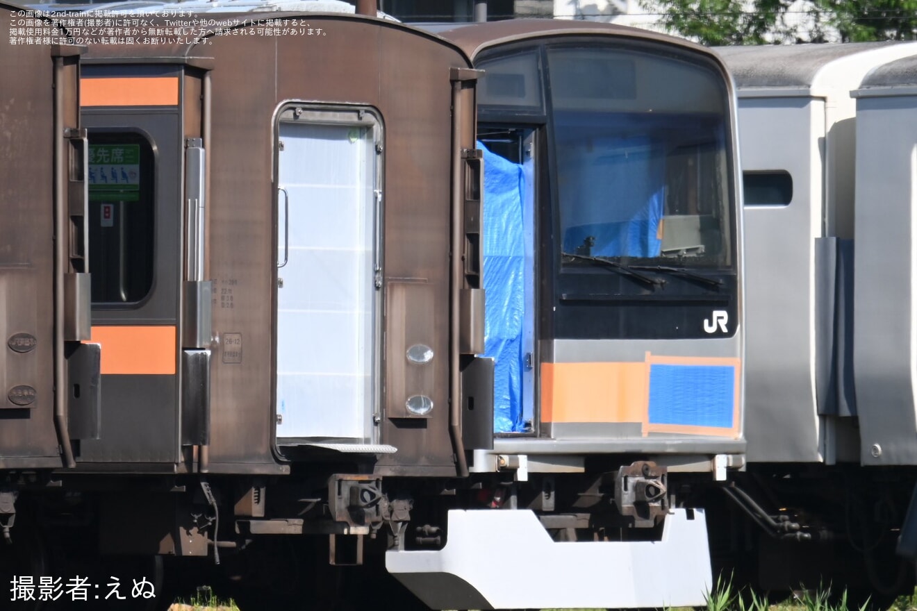 【JR東】209系1000番台が解体開始の拡大写真