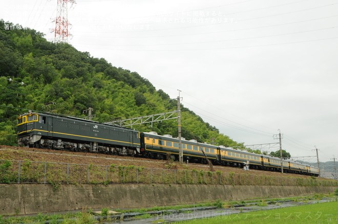 島本～高槻間で撮影された【JR西】14系「サロンカーなにわ」中間車5両が吹田総合車両所へ回送