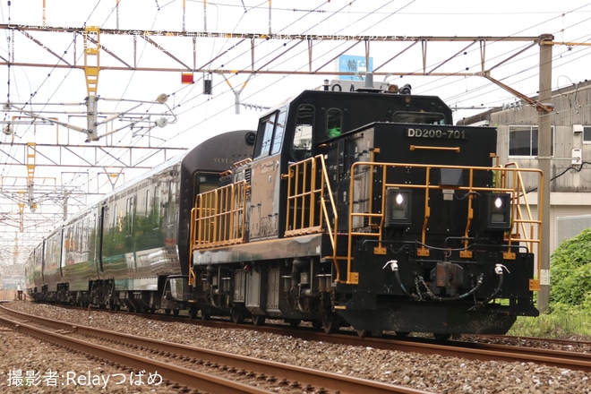 【JR九】77系客車「ななつ星in九州」小倉総合車両センター入場を不明で撮影した写真