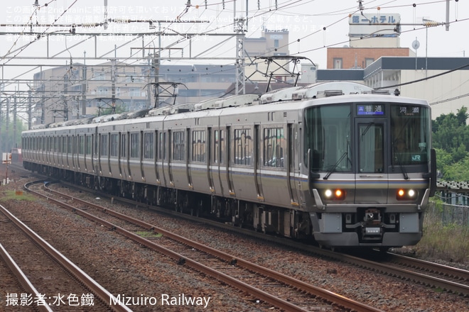 【JR西】223系V8+J2編成による普通河瀬行き