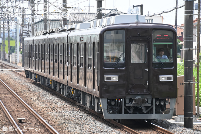 姫宮駅で撮影された【東武】8000系81111F南栗橋工場出場回送