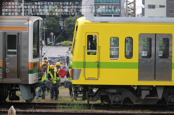 【流鉄】元JR東海の211系GG9編成が5000形「なの花」と連結