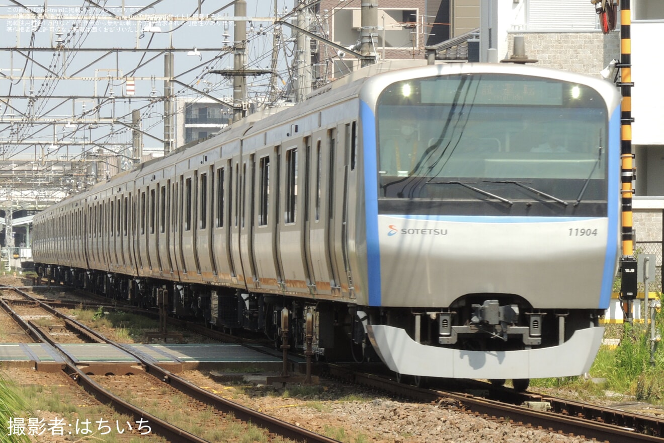 【相鉄】11000系11004×10(11004F)かしわ台車両センター出場試運転の拡大写真