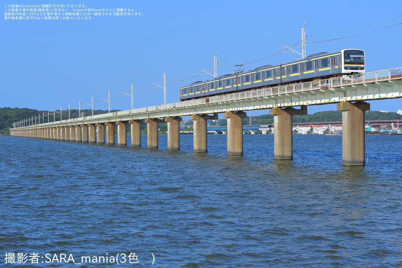 【JR東】鹿島線の列車が209系2100番台C427編成で代走の拡大写真
