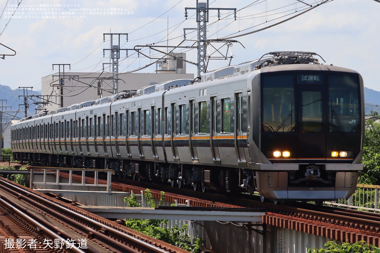【JR西】321系D12編成網干総合車両所本所出場試運転の拡大写真