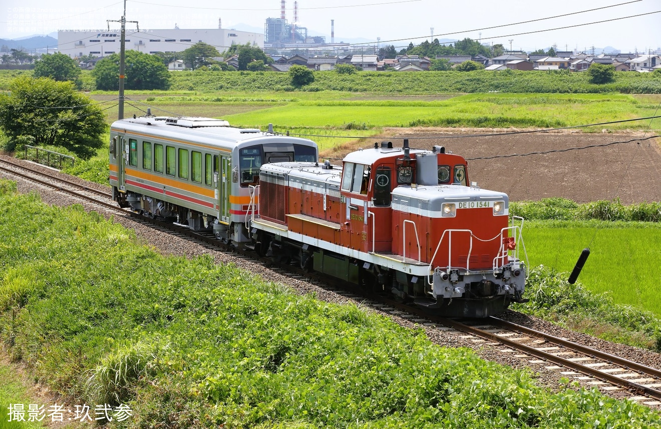 【JR西】キハ120-329後藤総合車両所本所出場配給の拡大写真