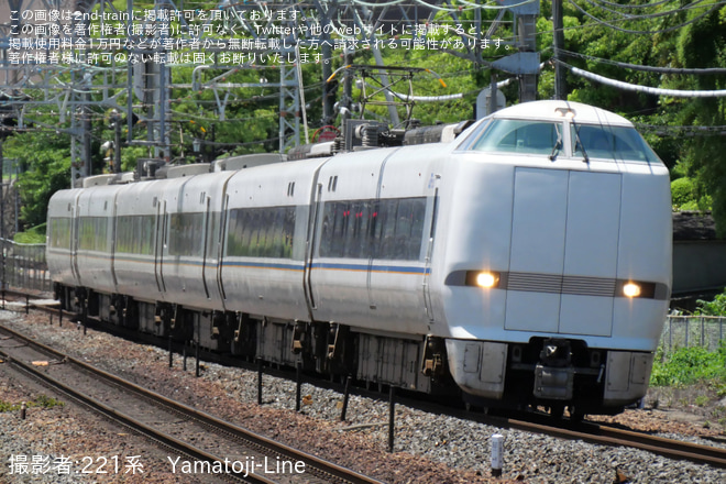 【JR西】681系W21編成宮原疎開返却回送を山崎駅で撮影した写真
