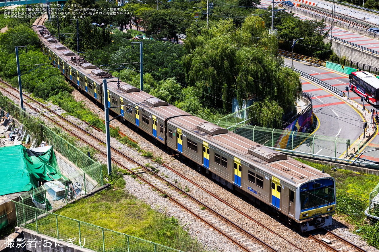 【Korail】351000系351F20編成が廃車回送の拡大写真