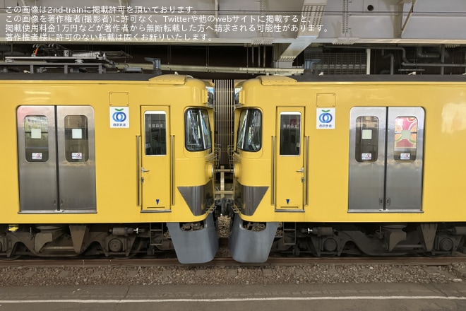 所沢駅で撮影された【西武】2000系2417F+2419F甲種輸送のため所沢へ搬出