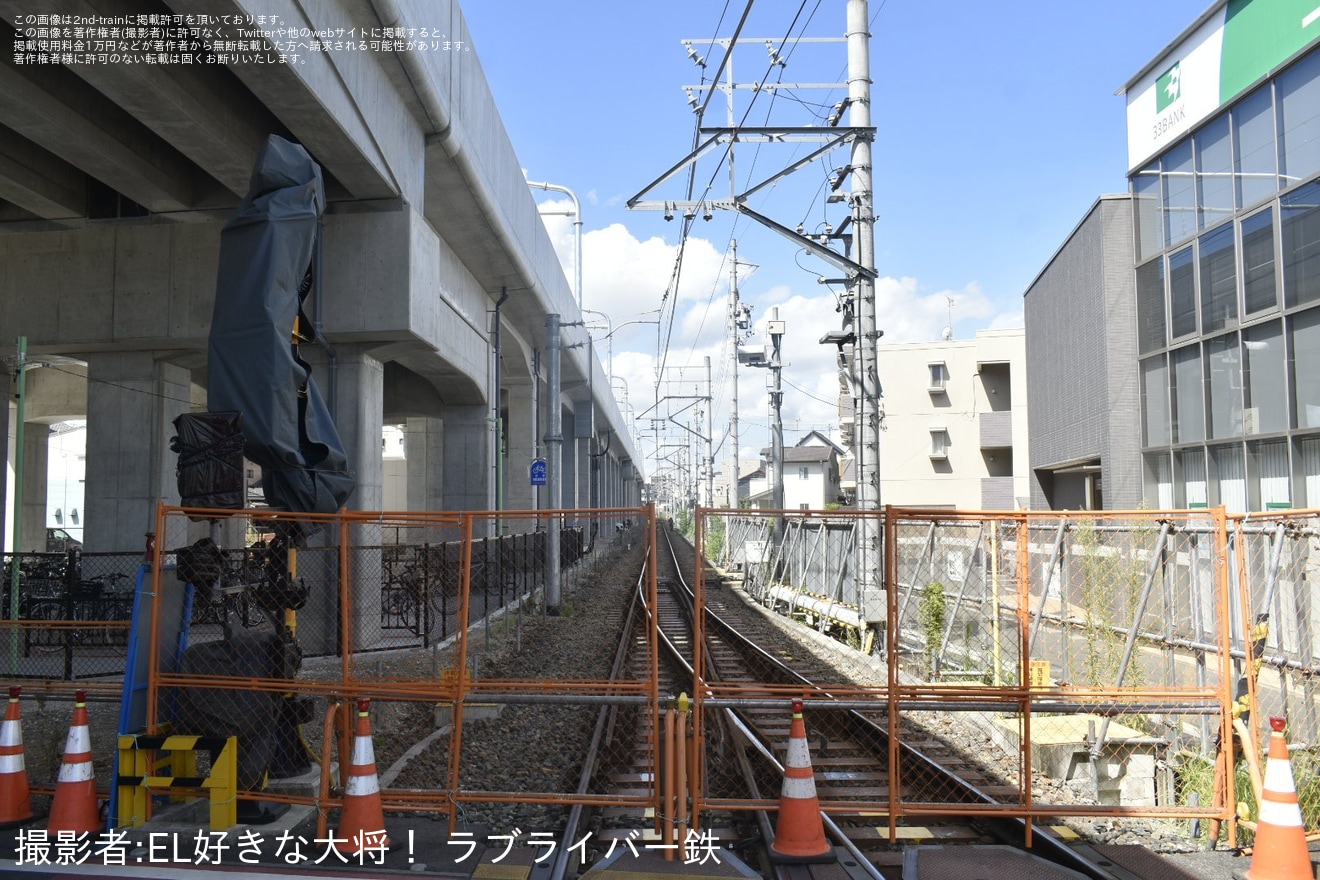 【名鉄】喜多山駅の古い喜多山駅上り駅舎と地上線が使用を終了の拡大写真