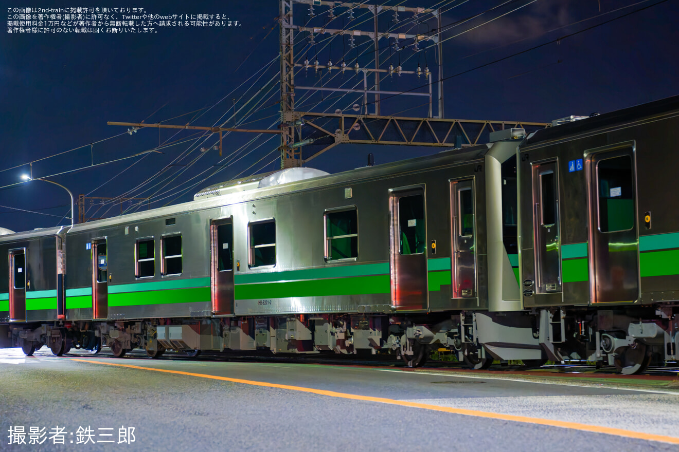 【JR東】HB-220系(HB-E220-2・HB-E221-2・HB-E222-2)J-TREC横浜事業所出場の拡大写真