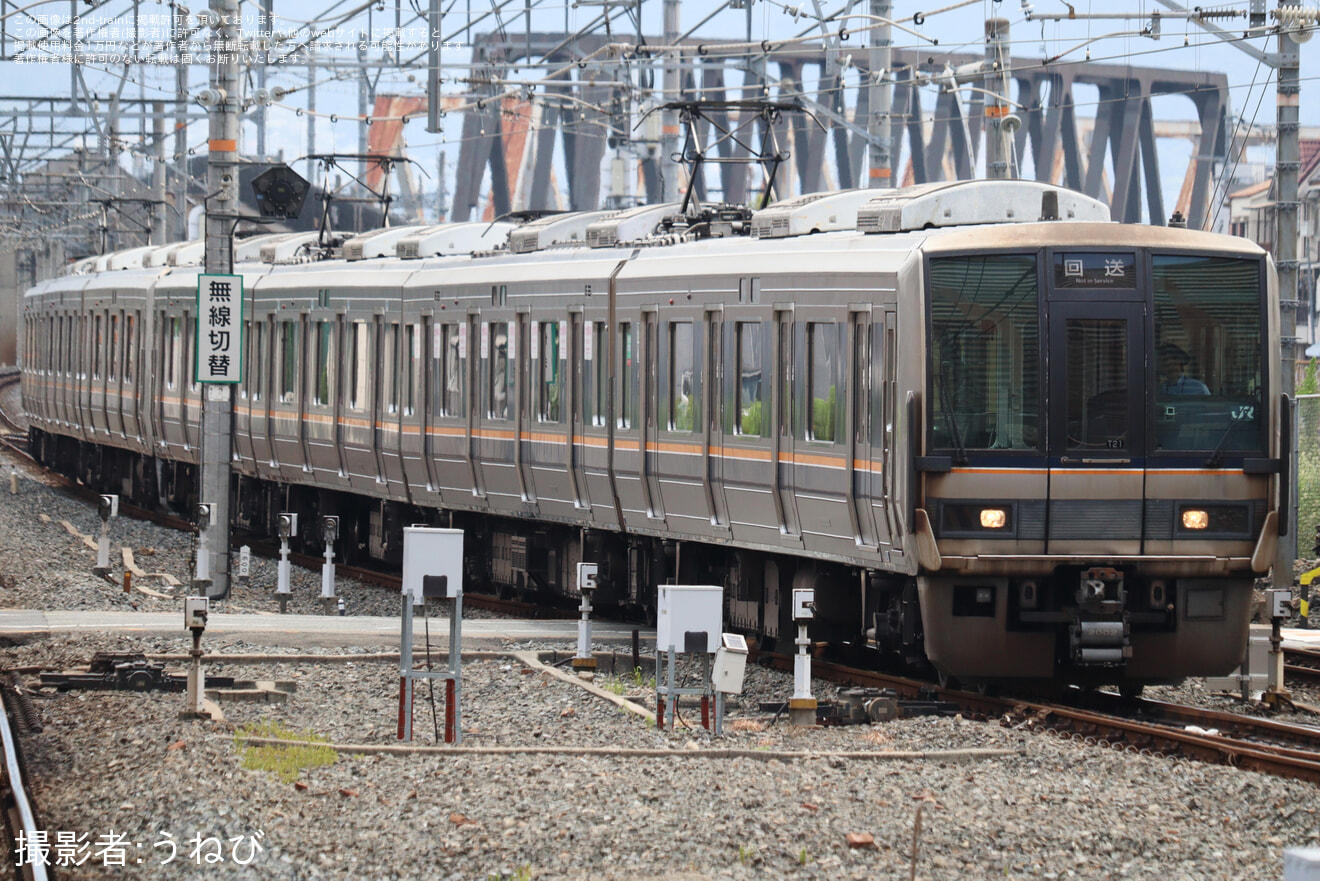 【JR西】207系T21+S59編成が逆組成で臨時回送の拡大写真