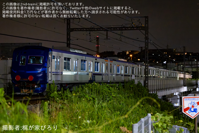 【メトロ】18000系18114Fの渋谷方5両が東急9000系9002Fにより回送