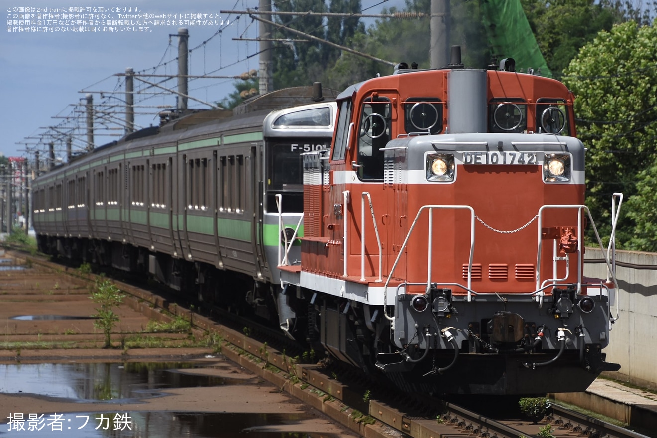 【JR北】721系F-5101編成+F-5201編成廃車回送の拡大写真