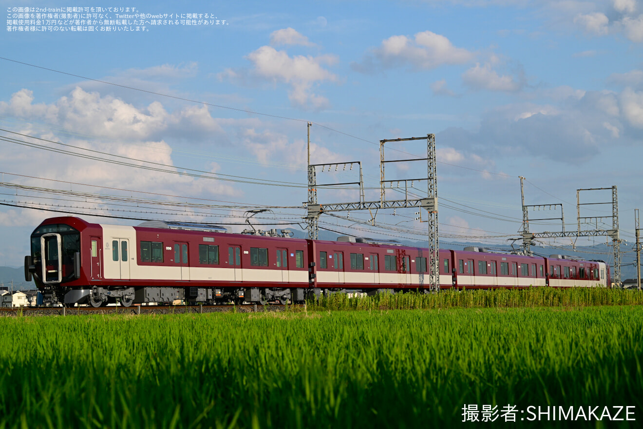 【近鉄】8A系8A18 五位堂検修車庫出場回送の拡大写真
