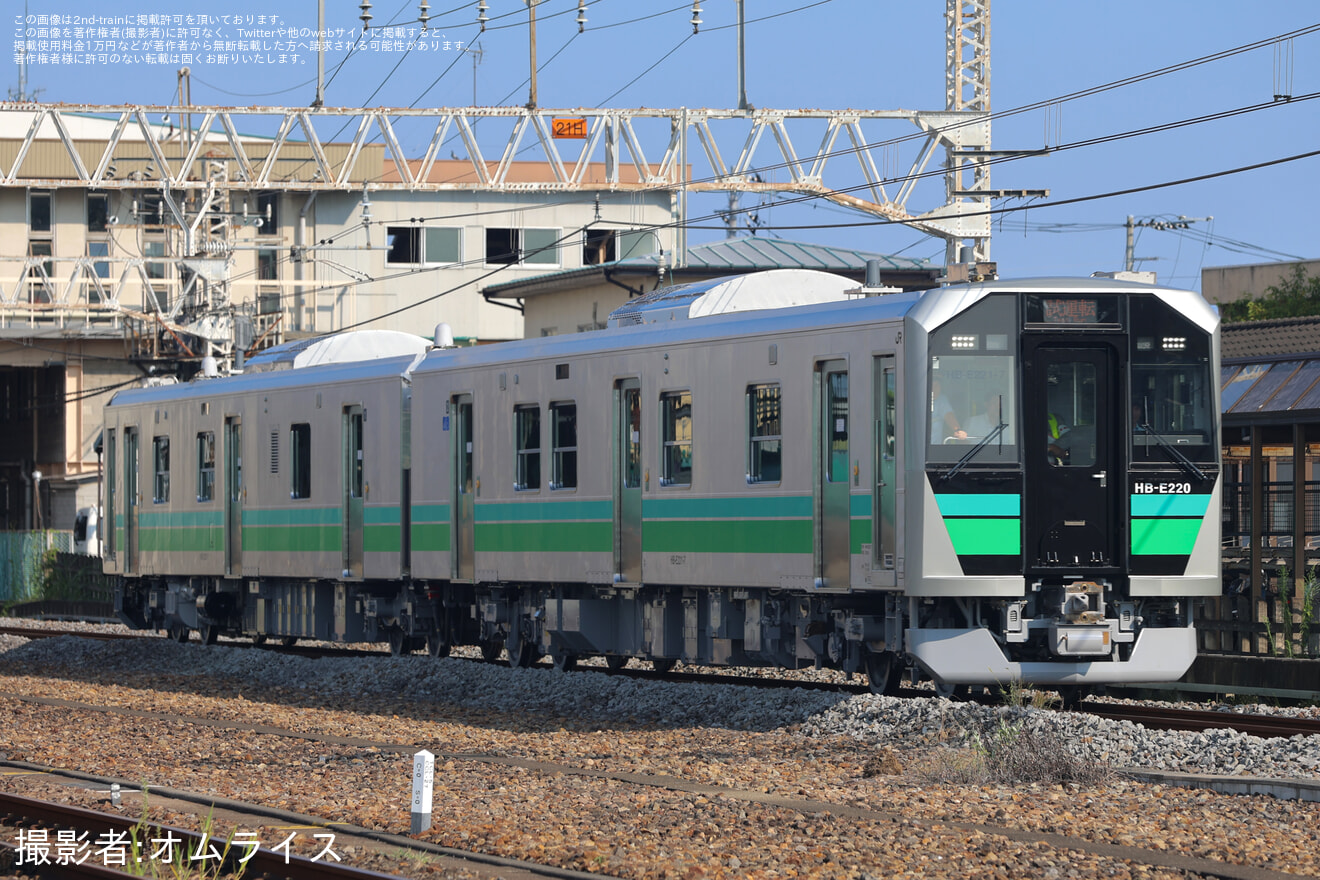 【JR東】HB-E220系HB-E221-7+HB-E222-7が高崎線の本庄へ試運転の拡大写真