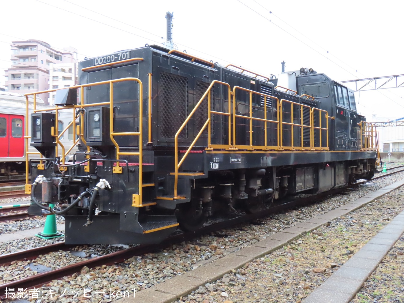 【JR九】「九州鉄道記念館「鉄道の祭典」開催でDD200-701が展示の拡大写真