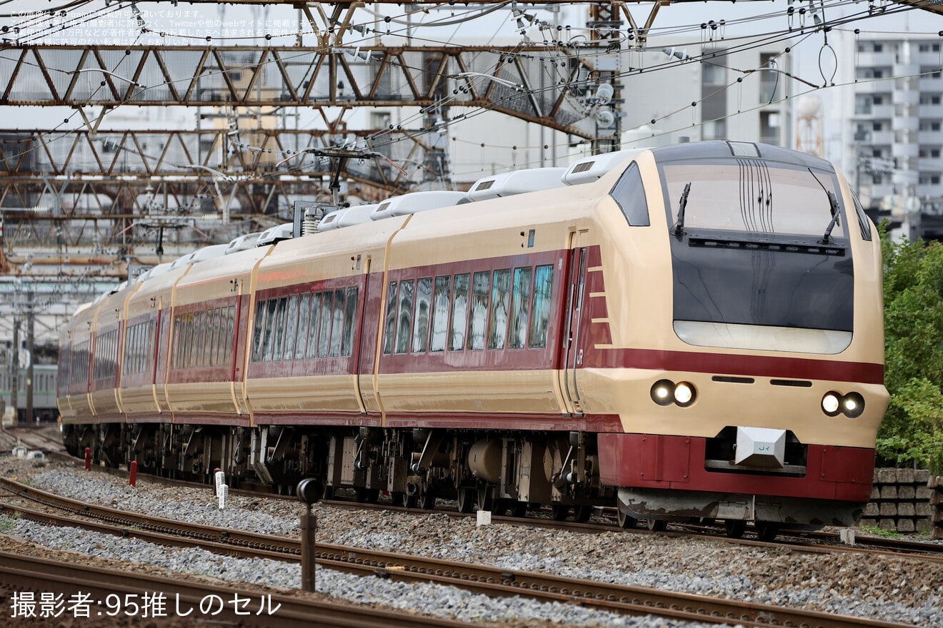 【JR東】E653系K70編成「国鉄特急色」編成使用のときわ48号が運転の拡大写真