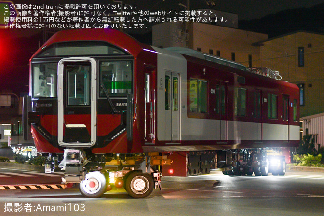 八尾市内で撮影された【近鉄】8A系8A19編成高安搬入陸送