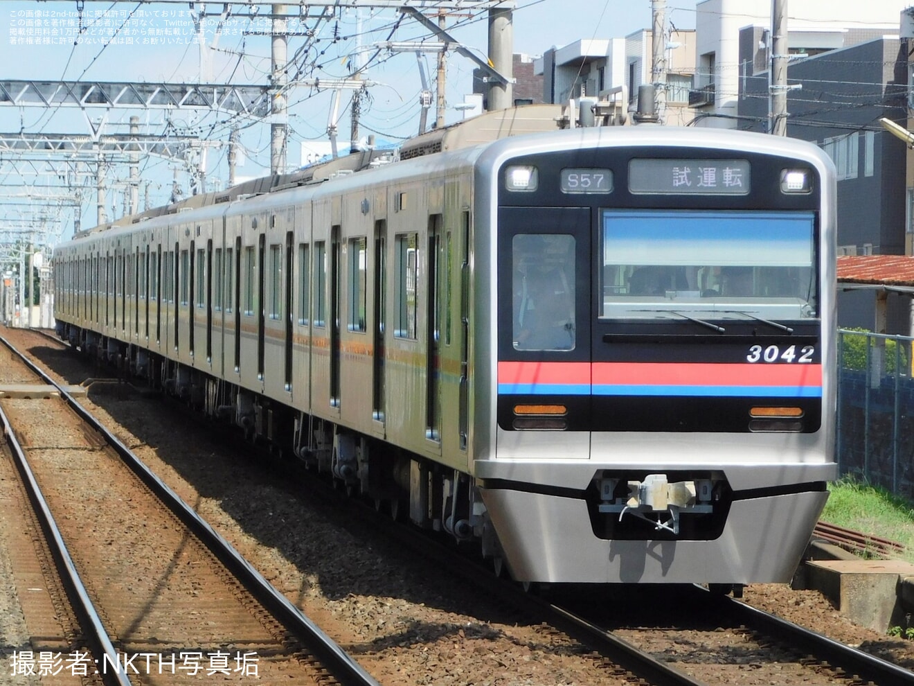 【京成】3000形3042編成宗吾車両基地出場試運転(202508)の拡大写真