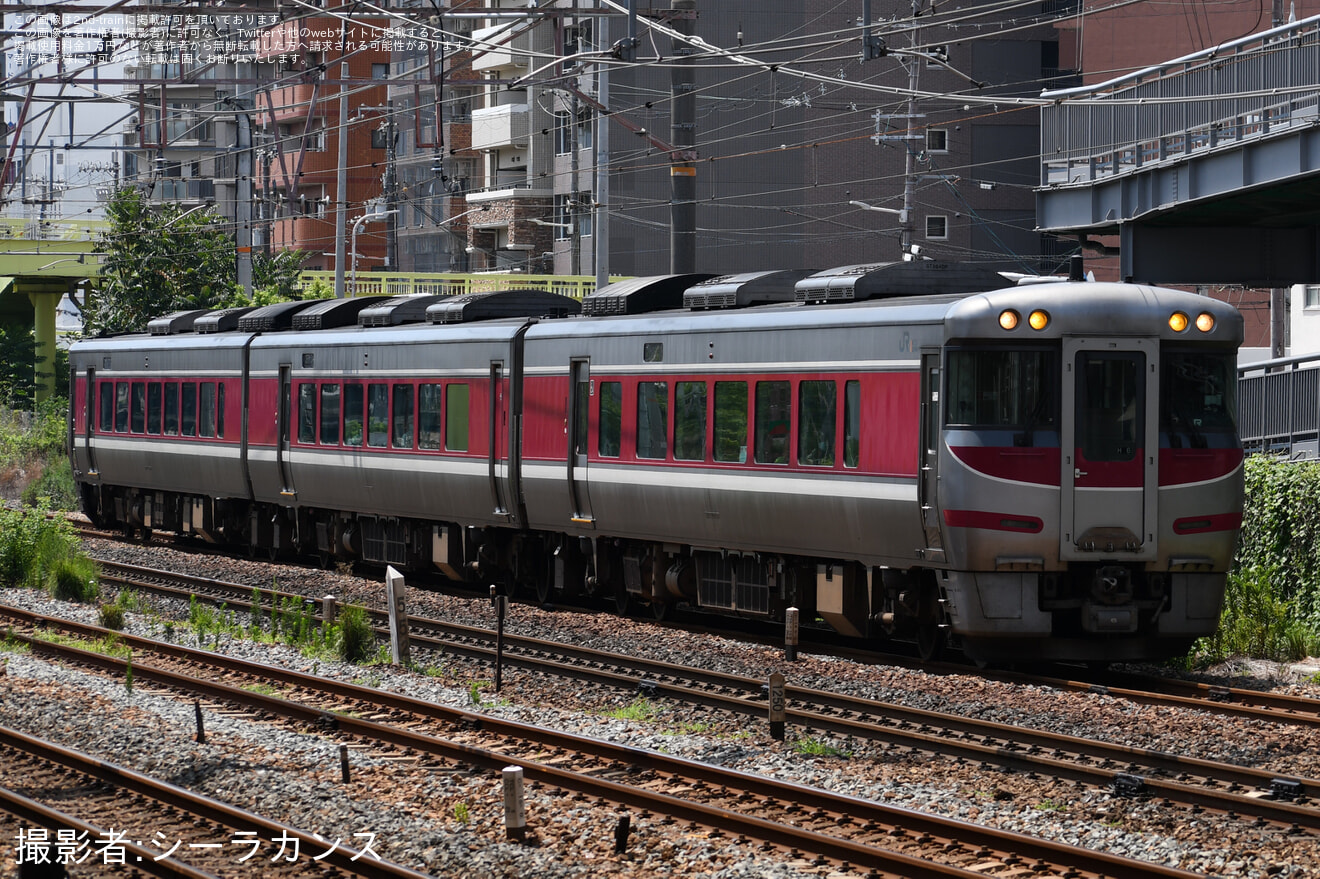 【JR西】キハ189系H6編成を使用した団体臨時列車が運転されるの拡大写真