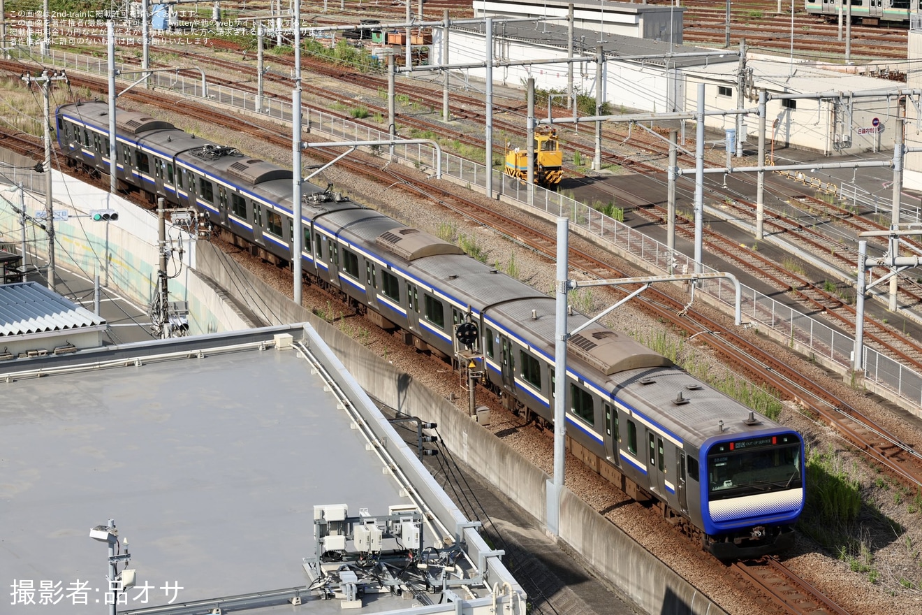 【JR東】E235系J-04編成東京総合車両センター入場回送の拡大写真