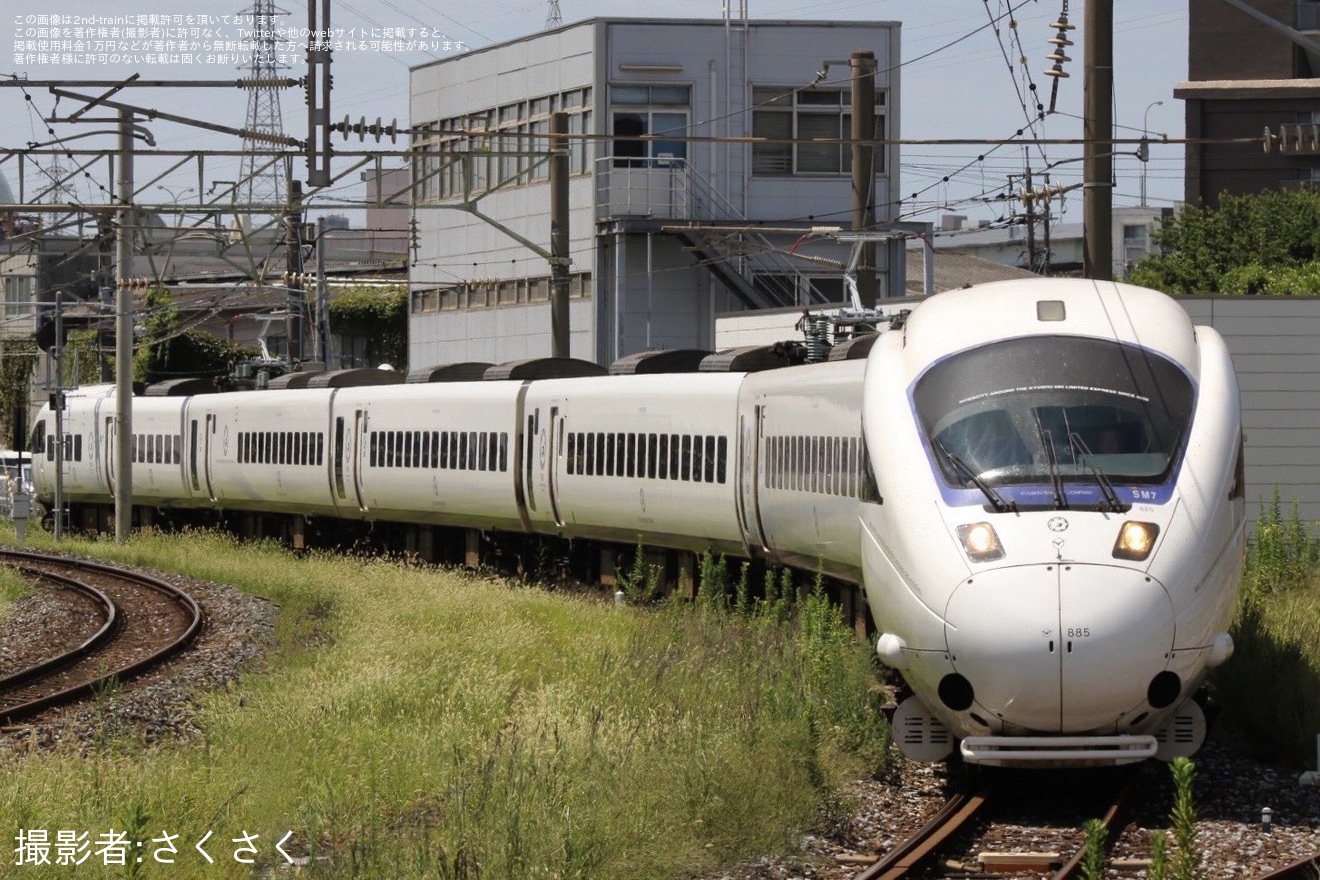 【JR九】885系SM7編成小倉総合車両センター出場(202508)の拡大写真