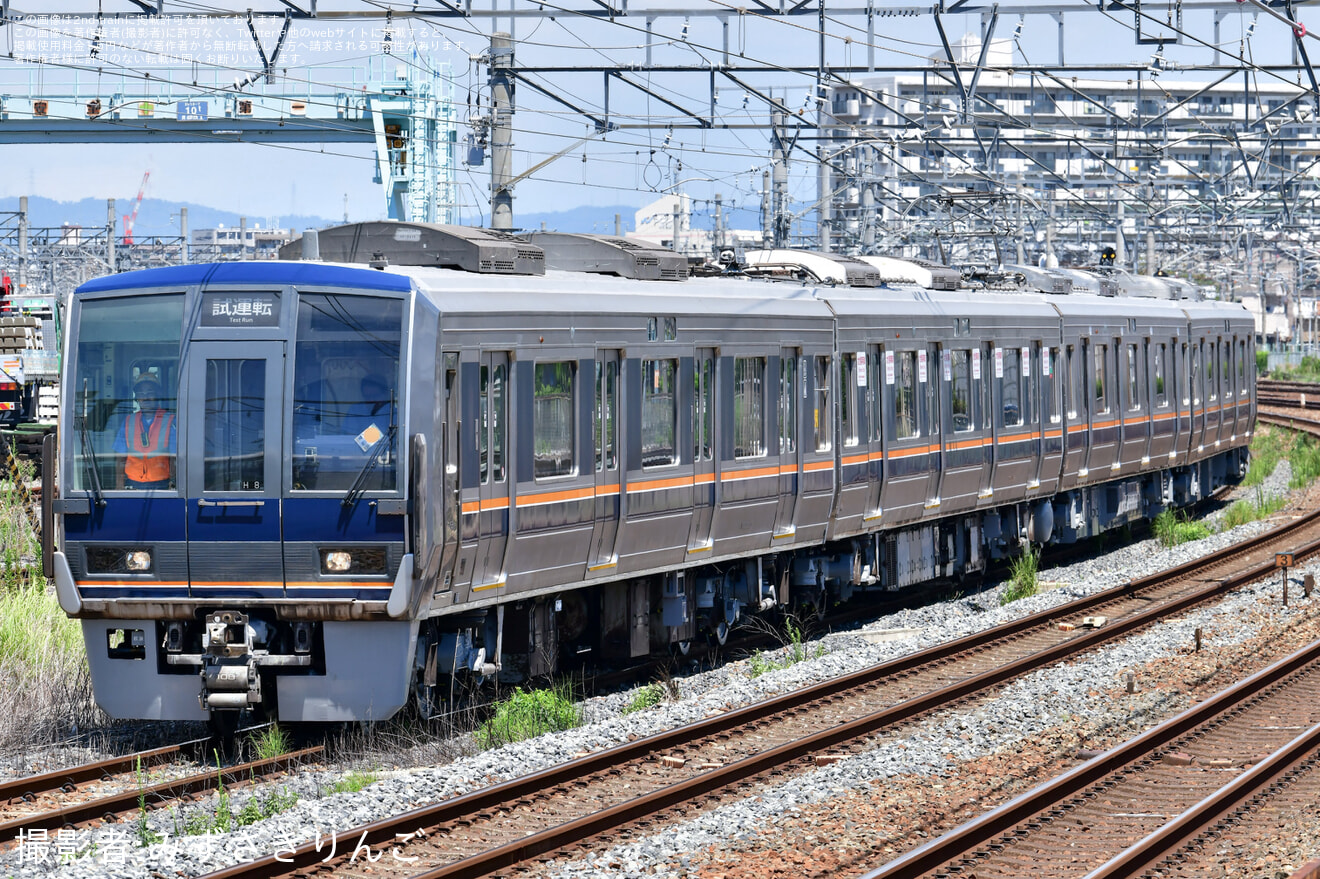 【JR西】207系H8編成吹田総合車両所本所出場試運転の拡大写真