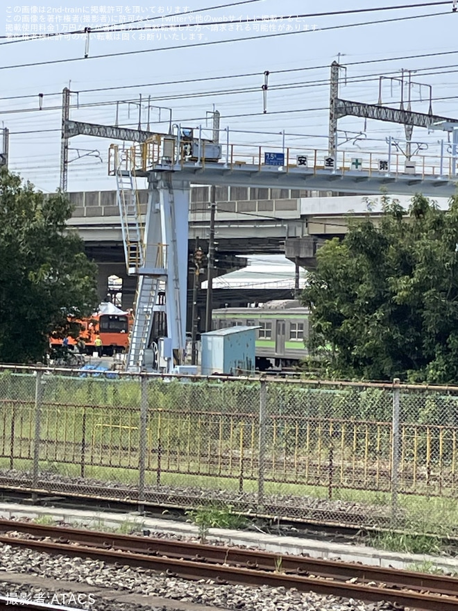 【JR東】201系(クハ201-1)、205系(クハ205-1)および209系が集結を大宮総合車両センター付近で撮影した写真