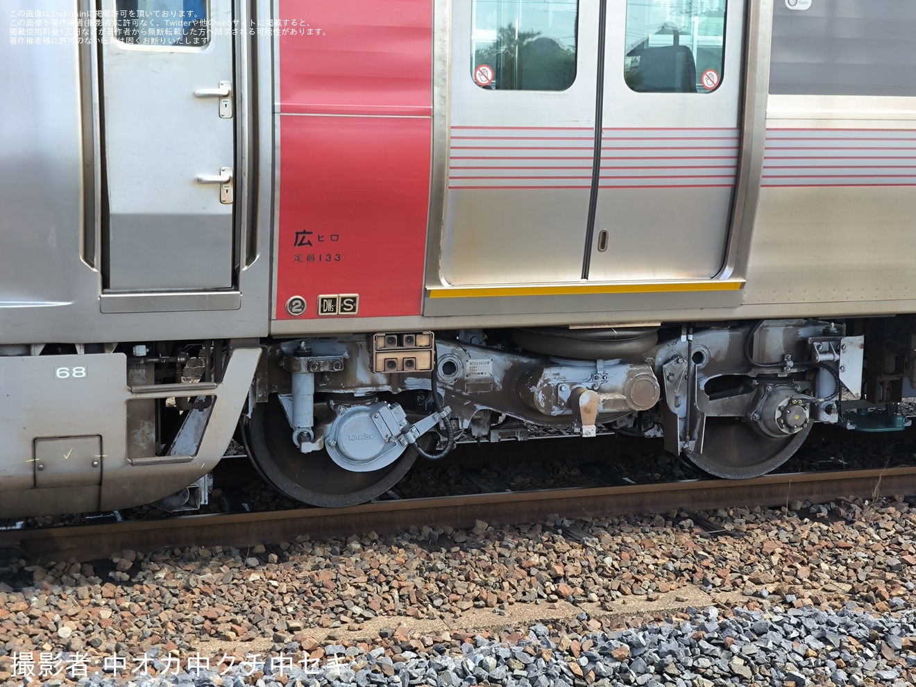 【JR西】227系中ヒロS04編成下関総合車両所本所出場に向けた構内試運転の拡大写真