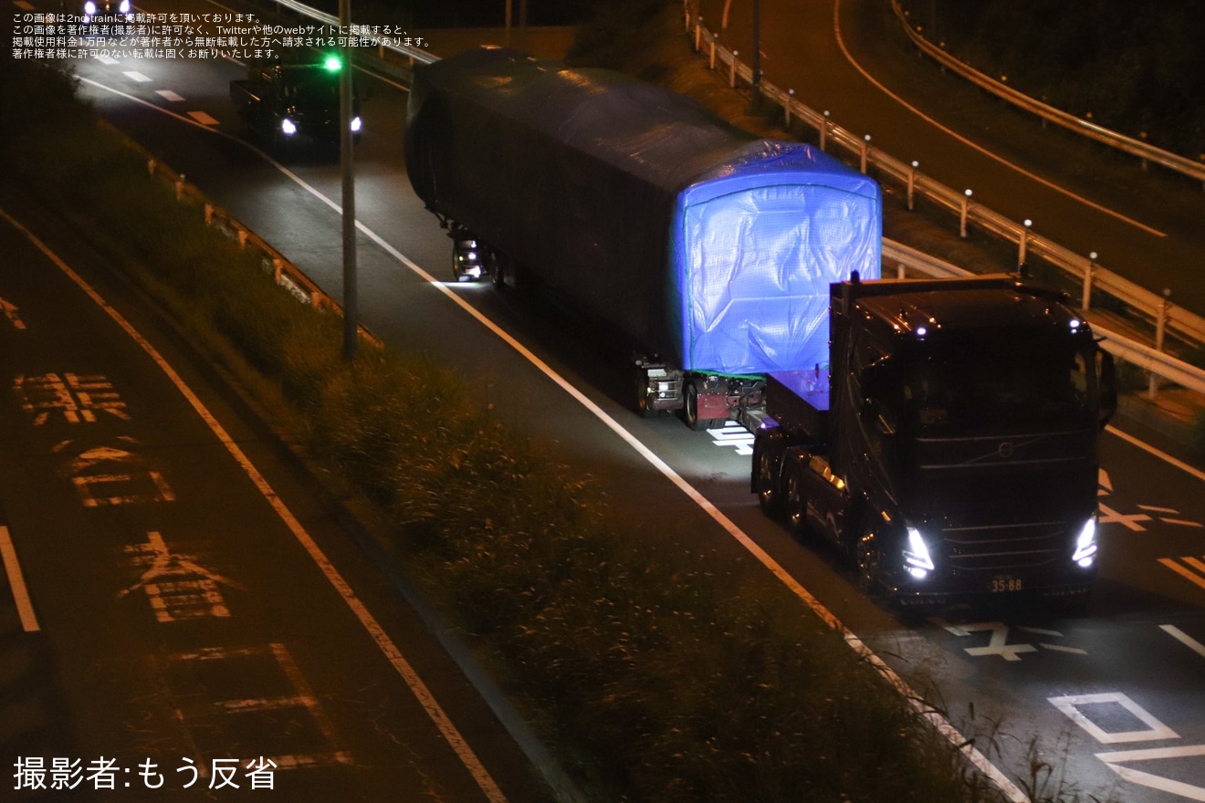 【JR東】クハ201-1が大宮総合車両センターから陸送の拡大写真