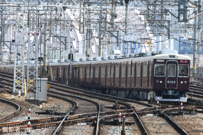 【能勢電】6000系6002F(6002×8R) 正雀工場出場回送を十三駅で撮影した写真